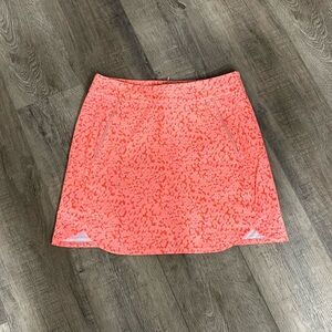Orange Vineyard Vines golf skirt size 8